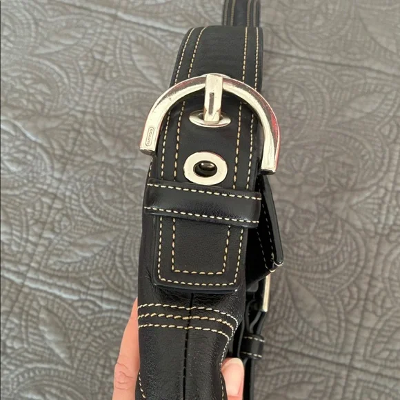 Coach Black Leather Shoulder Bag - Picture 8 of 16